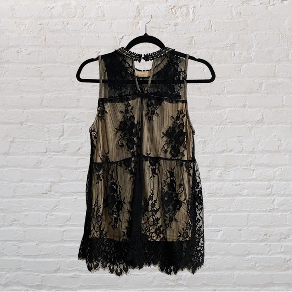 ANDREE by UNIT Black Sleeveless Lace Blouse - Ladies Size Medium - Picture 2 of 6